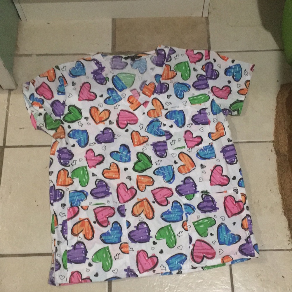 Womens Just Love M scrub top Valentine’s
